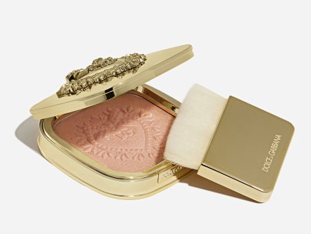 Dolce & Gabbana Everlift Luminizer Sale